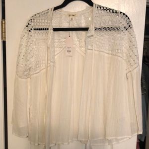 Light weight, white shirt